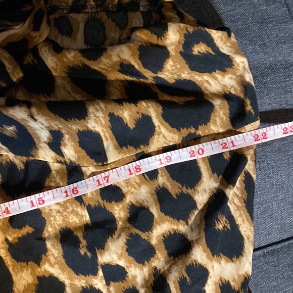 Bloomchic leopard mini dress - Picture 5 of 7